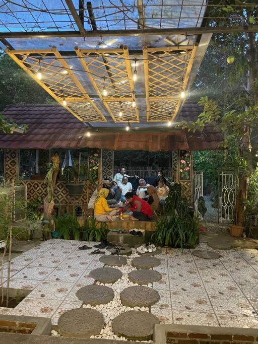 Grandma House In The Village With Back Garden Rumah liburan