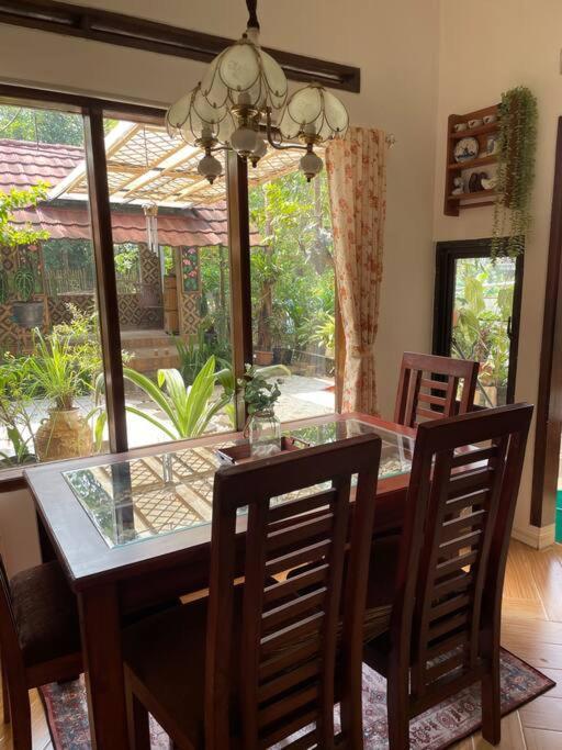 Grandma House In The Village With Back Garden Rumah liburan