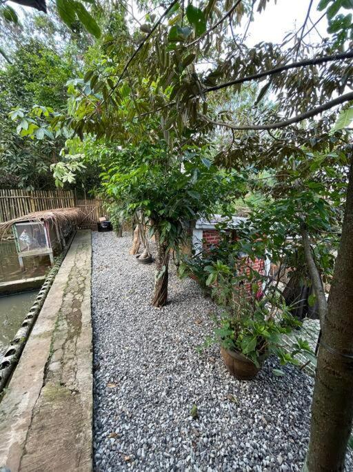 Grandma House In The Village With Back Garden * Bandung